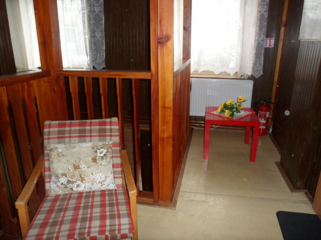 Pension Mikulka Mikulov v Krusnych Horach Exterior foto